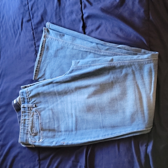 classic Levi's - Picture 5 of 6